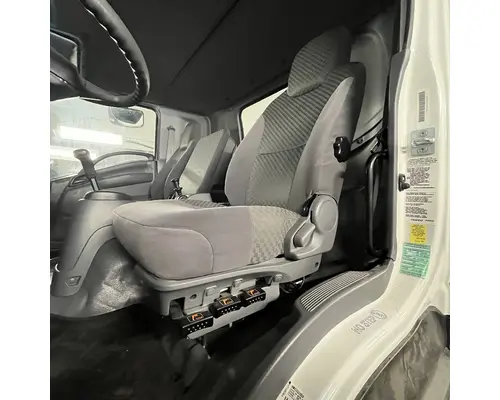 Seat, Front CHEVROLET T6 DTI Trucks