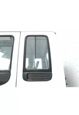 Chevrolet T7500 Back Glass