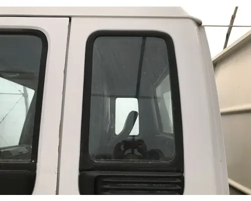 Back Glass CHEVROLET T7 Vander Haags Inc Cb