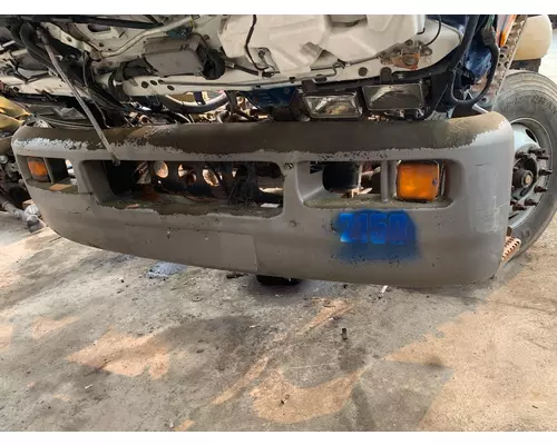 Bumper Assembly, Front CHEVROLET T7 WG Truck Centre