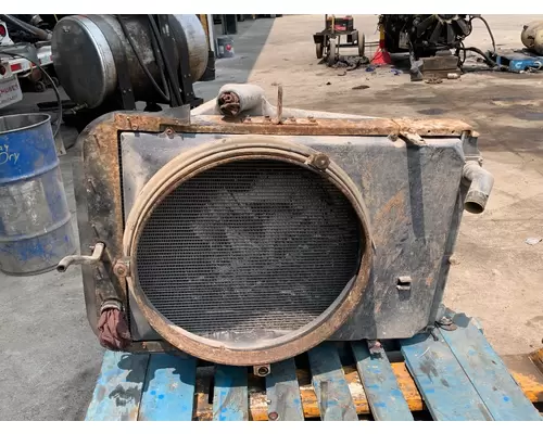 Radiator CHEVROLET T7 WG Truck Centre
