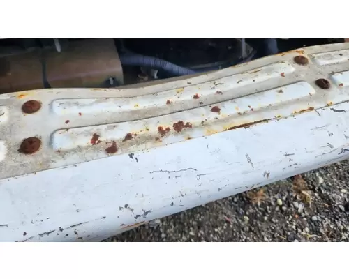 Chevrolet W3500 Bumper Assembly, Front