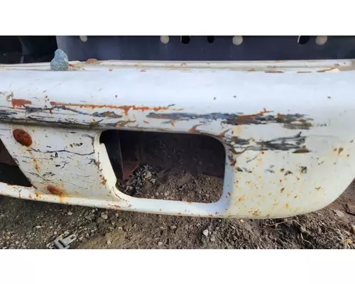 Chevrolet W3500 Bumper Assembly, Front