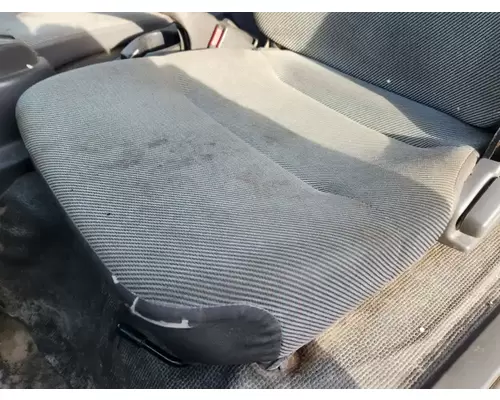 Chevrolet W3500 Seat, Front