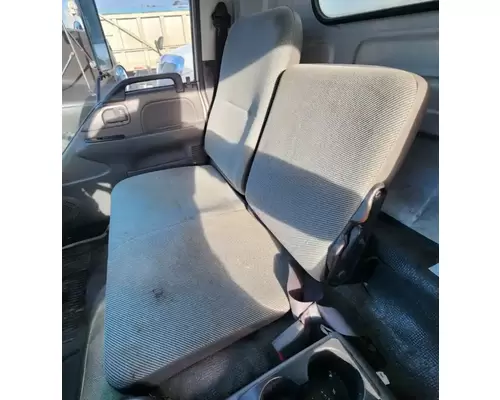 Chevrolet W3500 Seat, Front