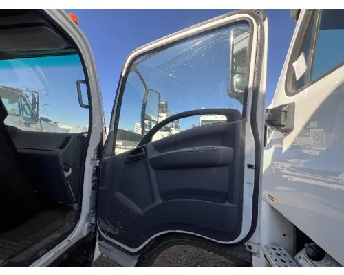 Door Assembly, Front CHEVROLET W4500 DTI Trucks