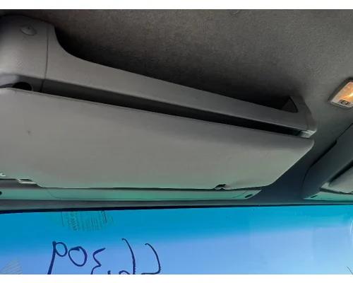 Interior Sun Visor CHEVROLET W4500 DTI Trucks