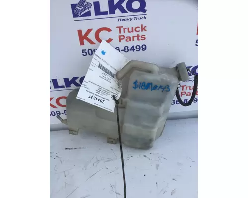 Windshield Washer Reservoir CHEVROLET W4500 LKQ KC Truck Parts - Inland Empire