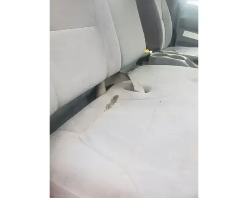 Chevrolet W5500 Seat, Front