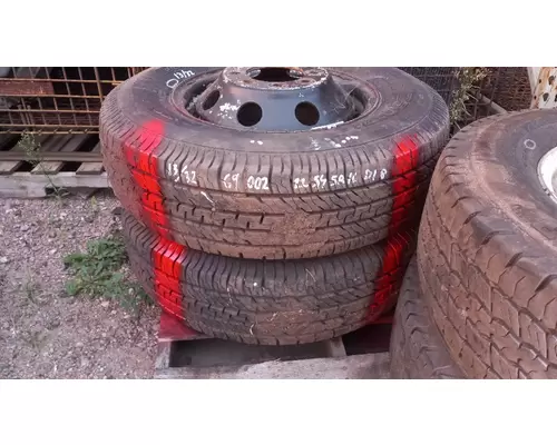 Tire And Rim CHEVY MOTOR WHEEL 22.5 X 6.75 Quality Bus &amp; Truck Parts