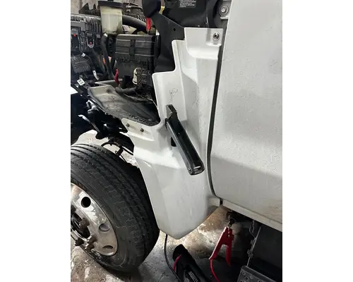 Fender Extension CHEVY C5500 Dutchers Inc   Heavy Truck Div  Ny