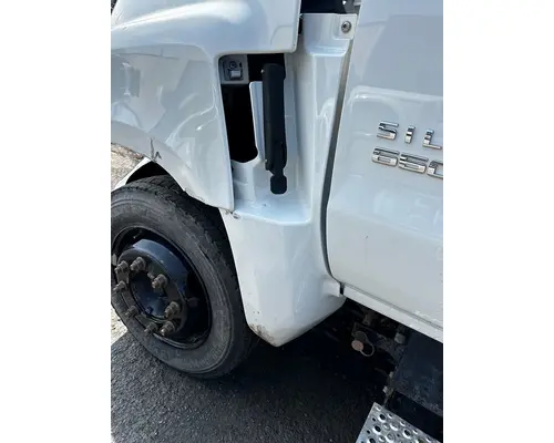 Fender Extension CHEVY GM515 Dutchers Inc   Heavy Truck Div  Ny