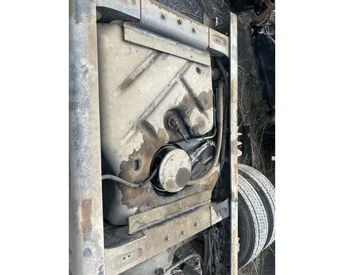 Fuel Tank CHEVY GM515 Dutchers Inc   Heavy Truck Div  Ny