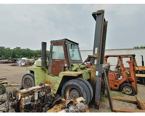 Equipment (Whole Vehicle) CLARK Forklift Truck Salvage International Inc