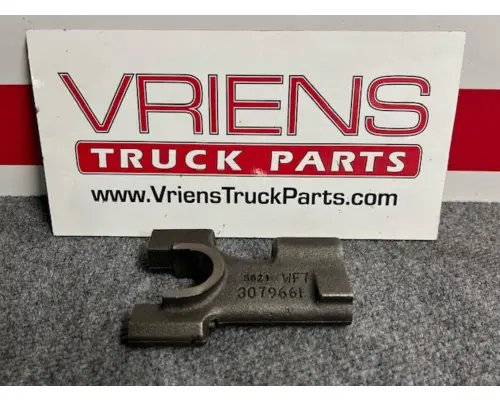 Engine Parts, Misc. CUMMINS  Vriens Truck Parts