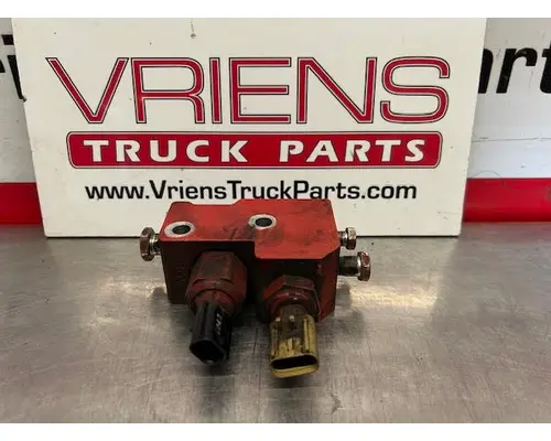 Engine Parts, Misc. CUMMINS  Vriens Truck Parts