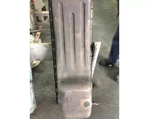 Oil Pan CUMMINS  Charlotte Truck Parts,inc.