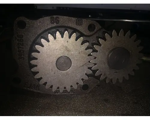 Oil Pump CUMMINS  Truck Salvage International Inc