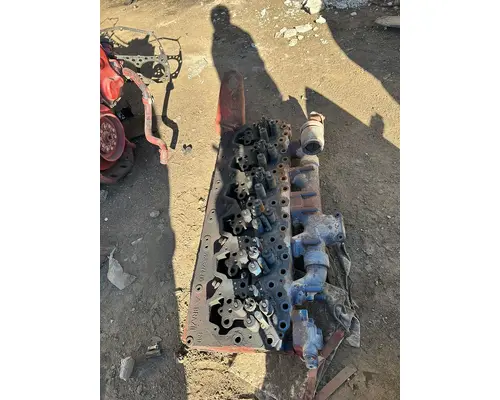 Cylinder Head CUMMINS 365 Crj Heavy Trucks And Parts