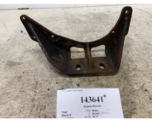 Engine Mounts CUMMINS 3882888 West Side Truck Parts