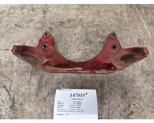 Engine Mounts CUMMINS 3966171 West Side Truck Parts
