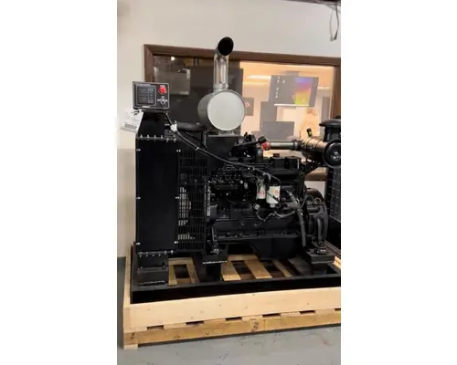 Cummins 4TBA3.9 Engine Assembly