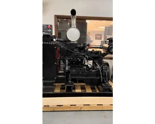 Cummins 4TBA3.9 Engine Assembly