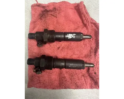 Fuel Injector Cummins 4BT Casey's Truck Salvage World