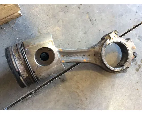 Piston Cummins 5.9L Holst Truck Parts