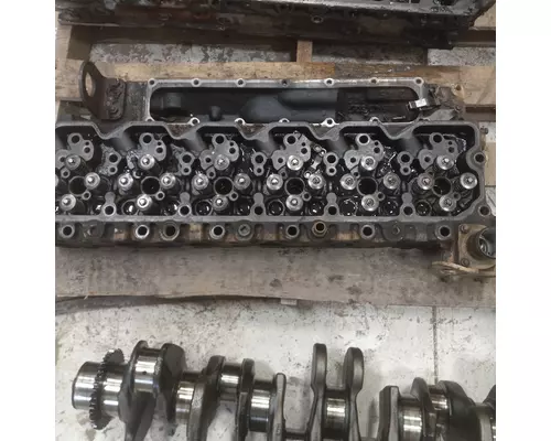 Cummins 5.9B Cylinder Head