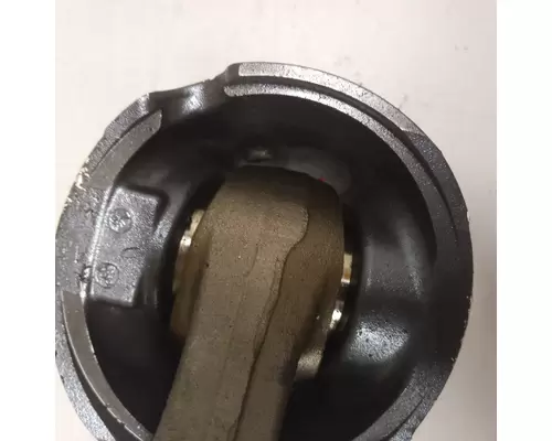 Cummins 6.7ISB Piston Assembly