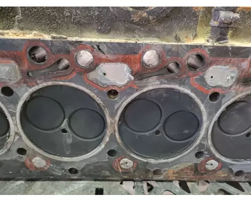 Cummins 6BT Cylinder Head