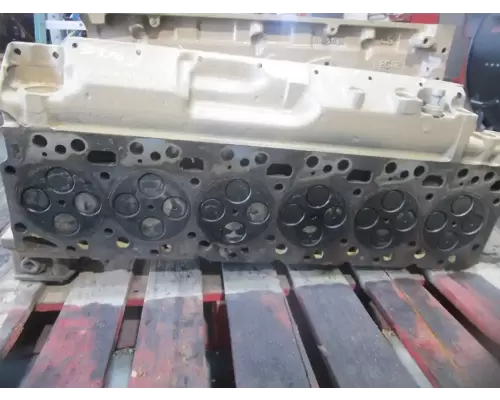 Cummins 6BT Cylinder Head