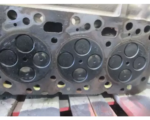 Cummins 6BT Cylinder Head