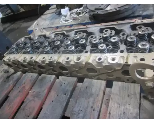 Cummins 6BT Cylinder Head