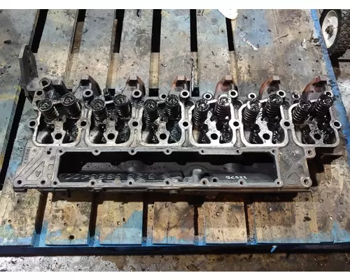 Cylinder Head Cummins 6BT Machinery And Truck Parts