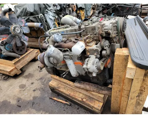 Air Conditioner Compressor CUMMINS 8.3 Crest Truck Parts