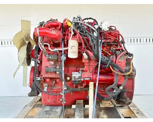 Cummins B6.7 Engine Assembly