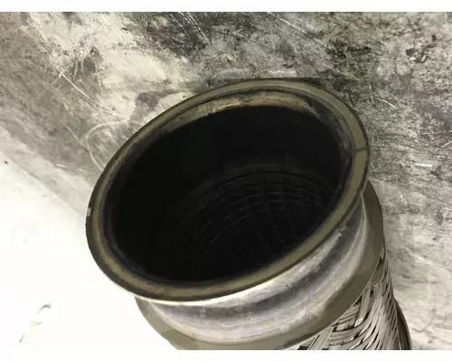 Cummins B6.7 Exhaust Pipe