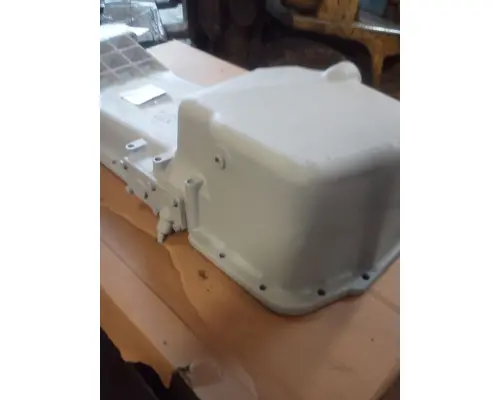 Oil Pan Cummins C180 Caseys Truck Salvage World