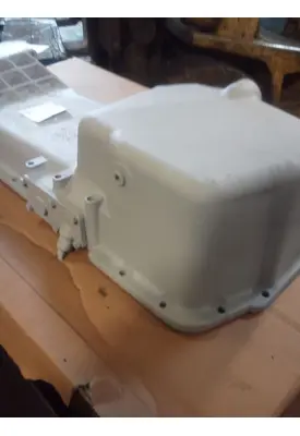 Cummins C180 Oil Pan