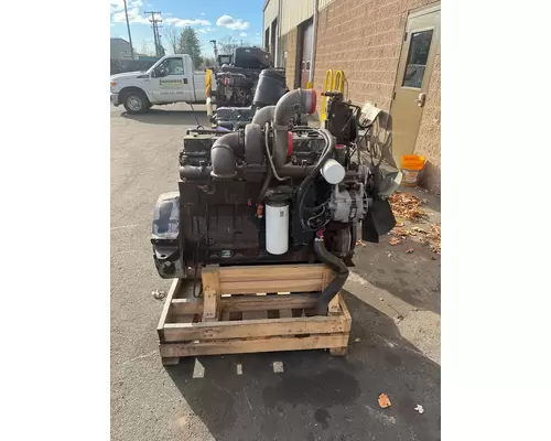 Cummins C8.3-210 Engine Assembly