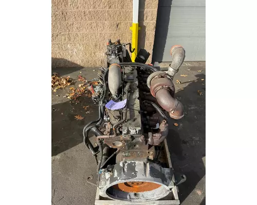 Cummins C8.3-210 Engine Assembly