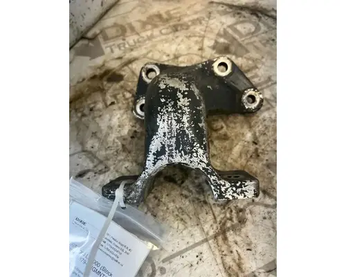 Cummins C8.3 Engine Mounts