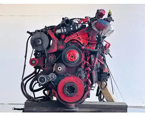 Cummins ISB 220 Engine Assembly