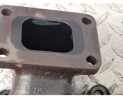 Cummins ISB 220 Exhaust Manifold