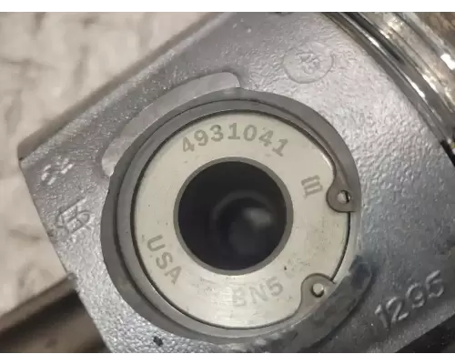 Cummins ISB 220 Piston