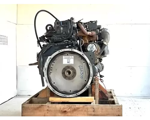 Cummins ISB 5.9 Engine Assembly