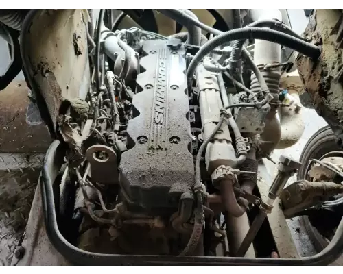 Cummins ISB 5.9 Engine Assembly