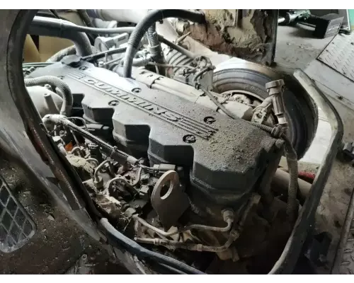 Cummins ISB 5.9 Engine Assembly